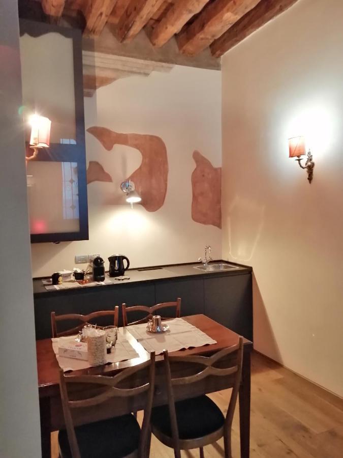 Monolocale Nell'Antica Zona Del Ghetto. Daire Padova Dış mekan fotoğraf