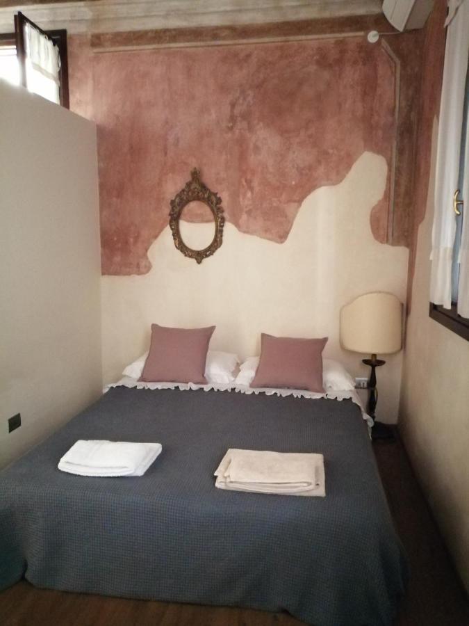 Monolocale Nell'Antica Zona Del Ghetto. Daire Padova Dış mekan fotoğraf
